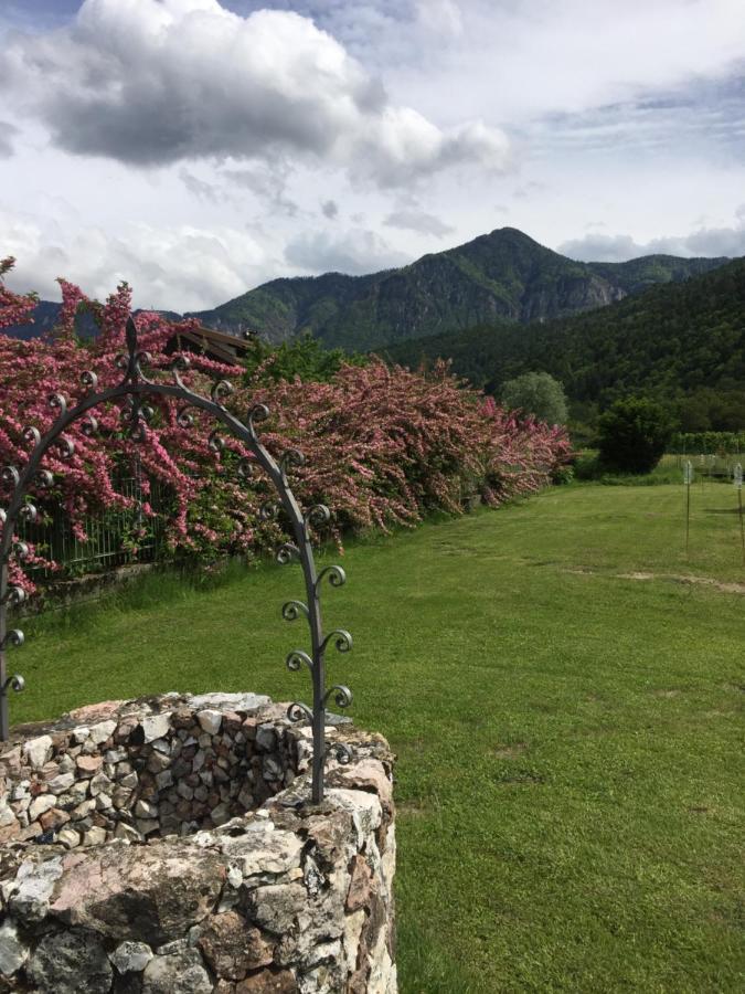 Paradiso Sul Lago Calceranica al Lago Luaran gambar