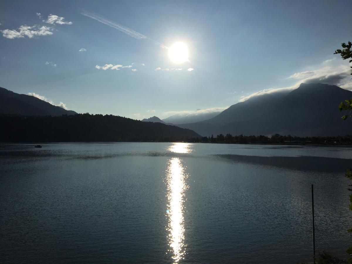 Paradiso Sul Lago Calceranica al Lago Luaran gambar